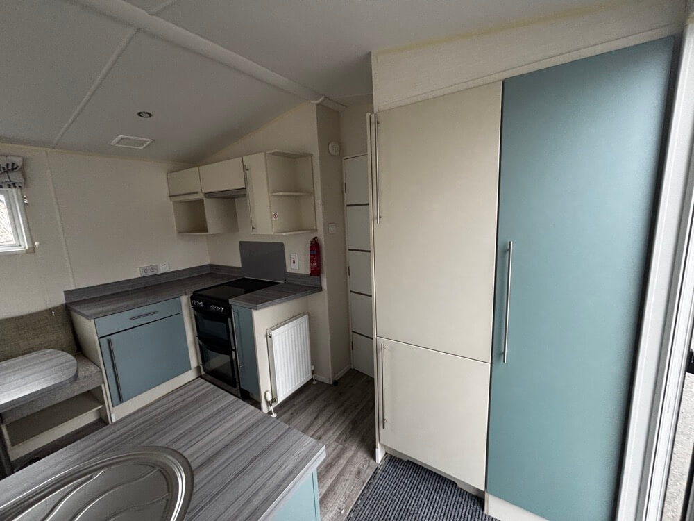 UK 391 3 Bedrooms 46.00 m² 8