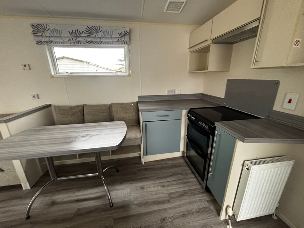 UK 391 3 Bedrooms 46.00 m² 9