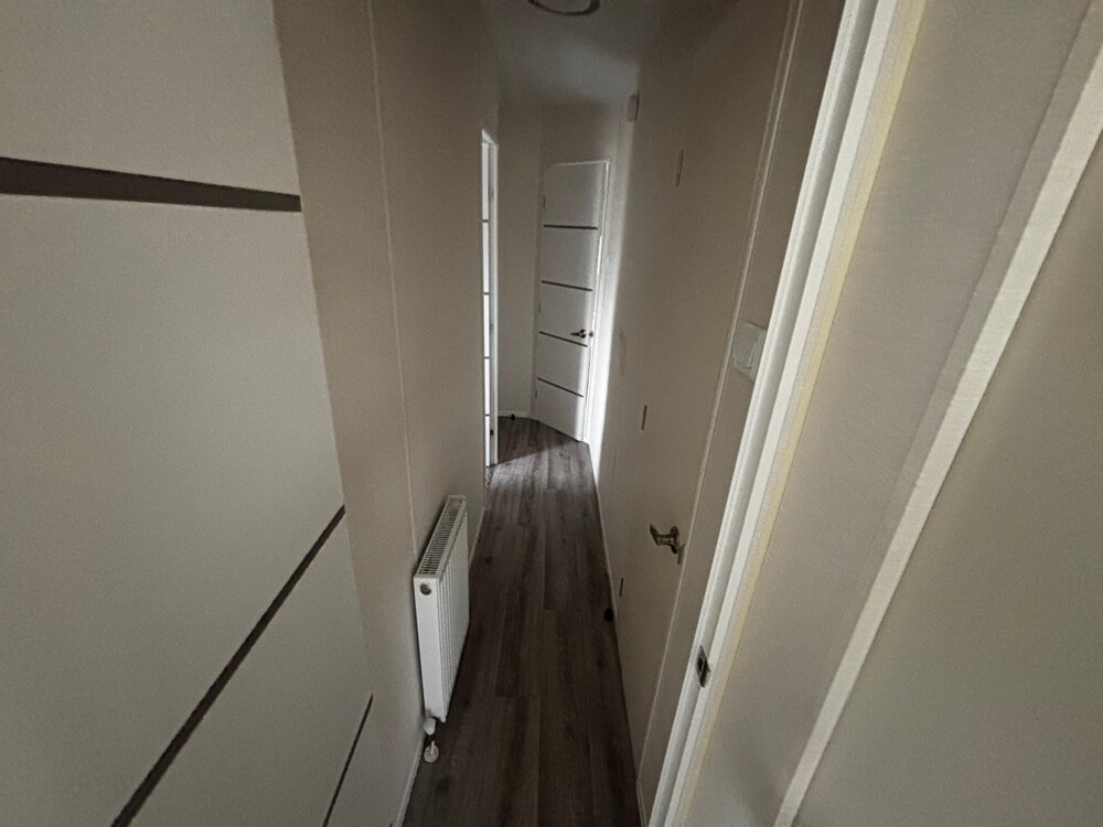 UK 391 3 Bedrooms 46.00 m² 10