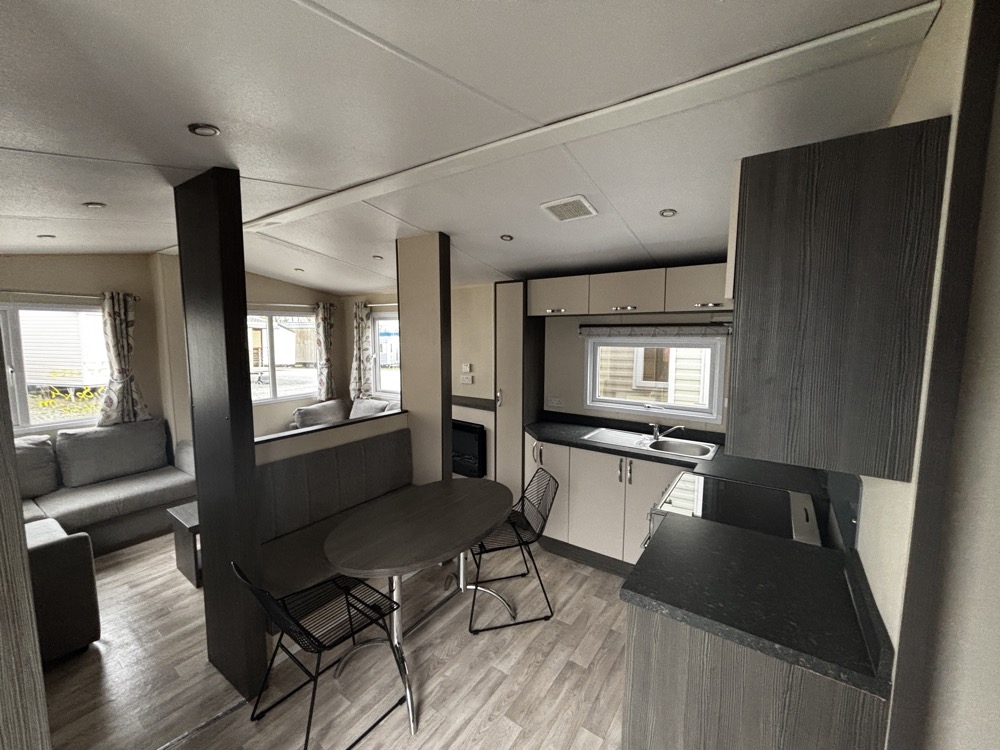 UK 37 2 Bedrooms 39.20 m² 2