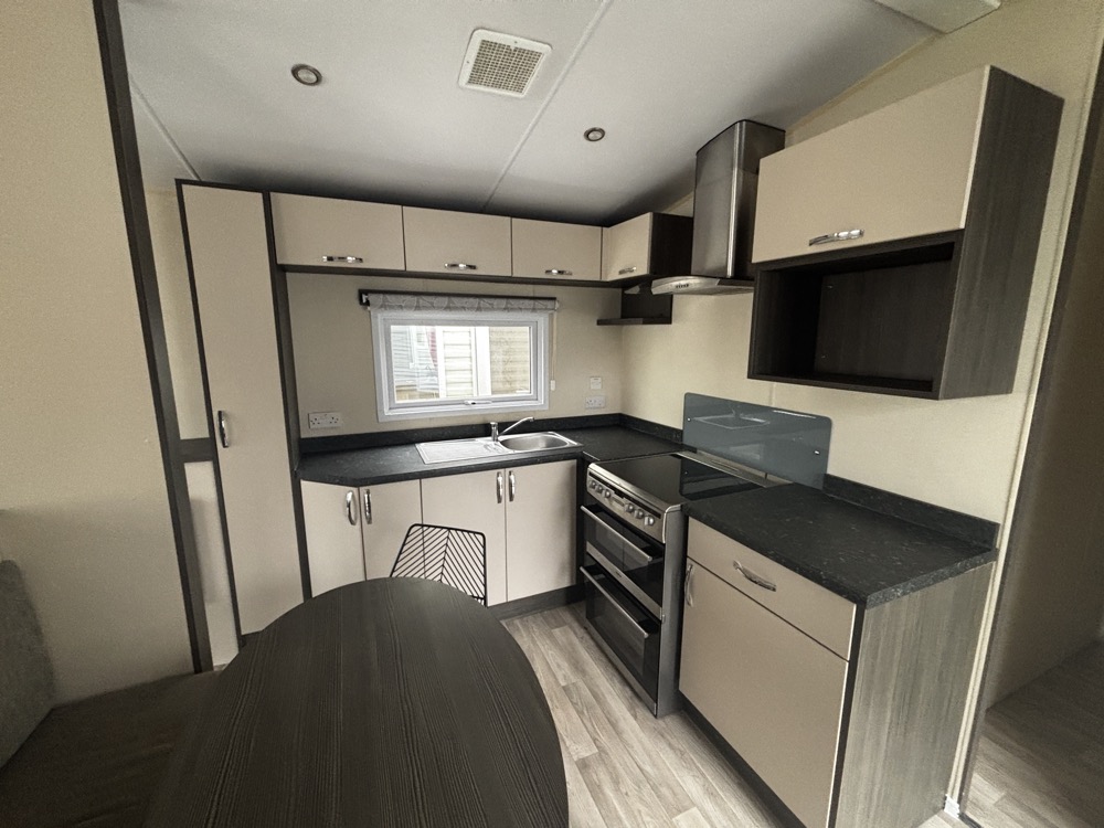 UK 37 2 Bedrooms 39.20 m² 4