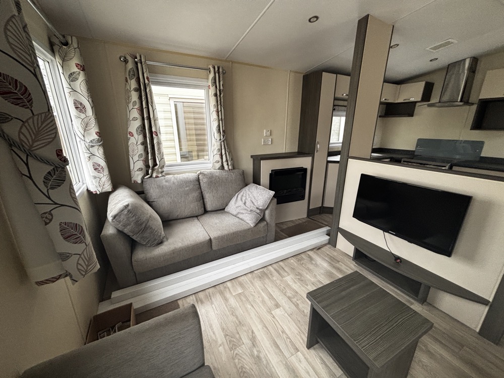 UK 37 2 Bedrooms 39.20 m² 7
