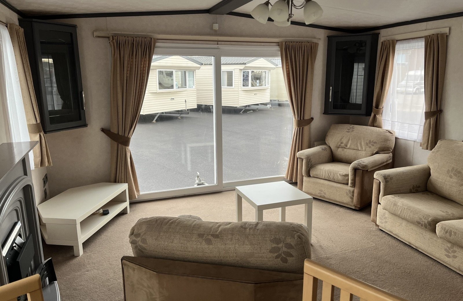 Pemberton Park Lane 3 Bedrooms 54.00 m² 2006 6