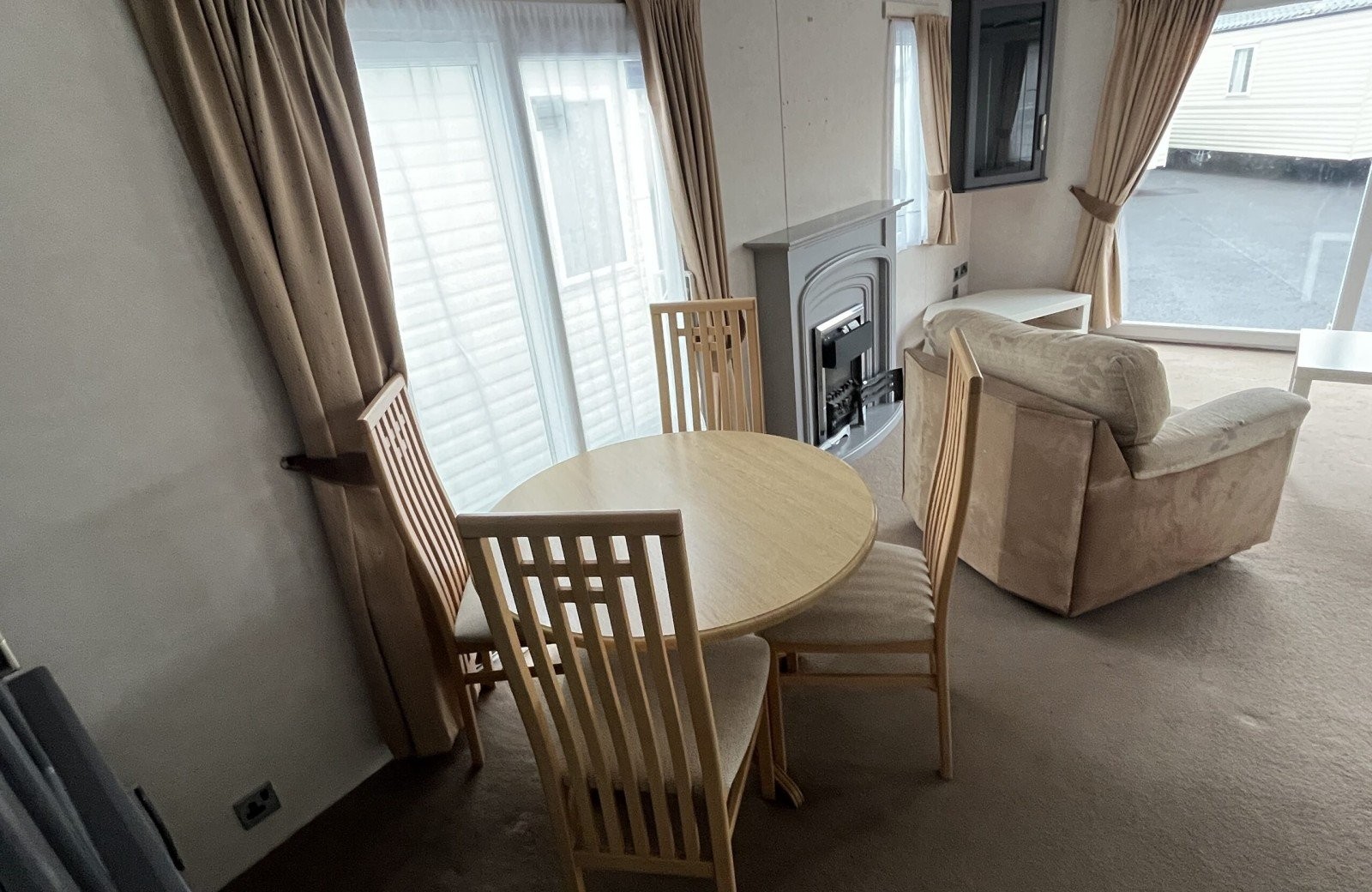 Pemberton Park Lane 3 Bedrooms 54.00 m² 2006 10