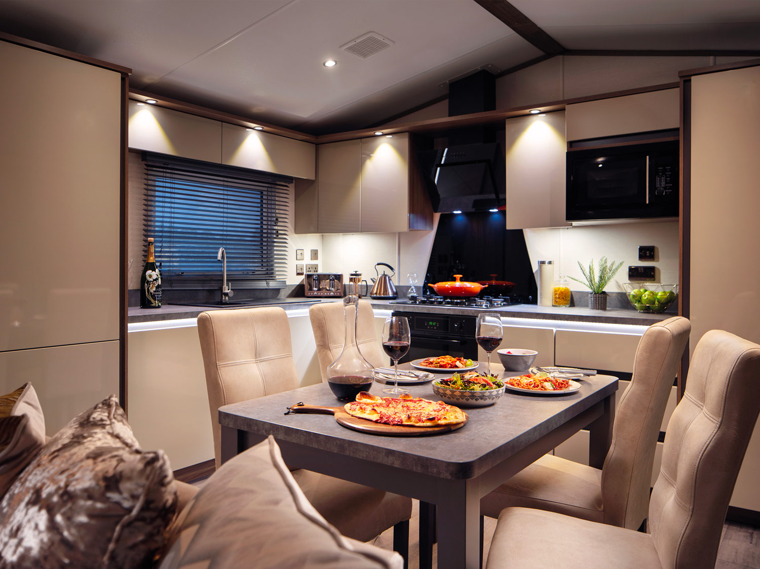Carnaby Langham 2 Bedrooms 49.50 m² 4