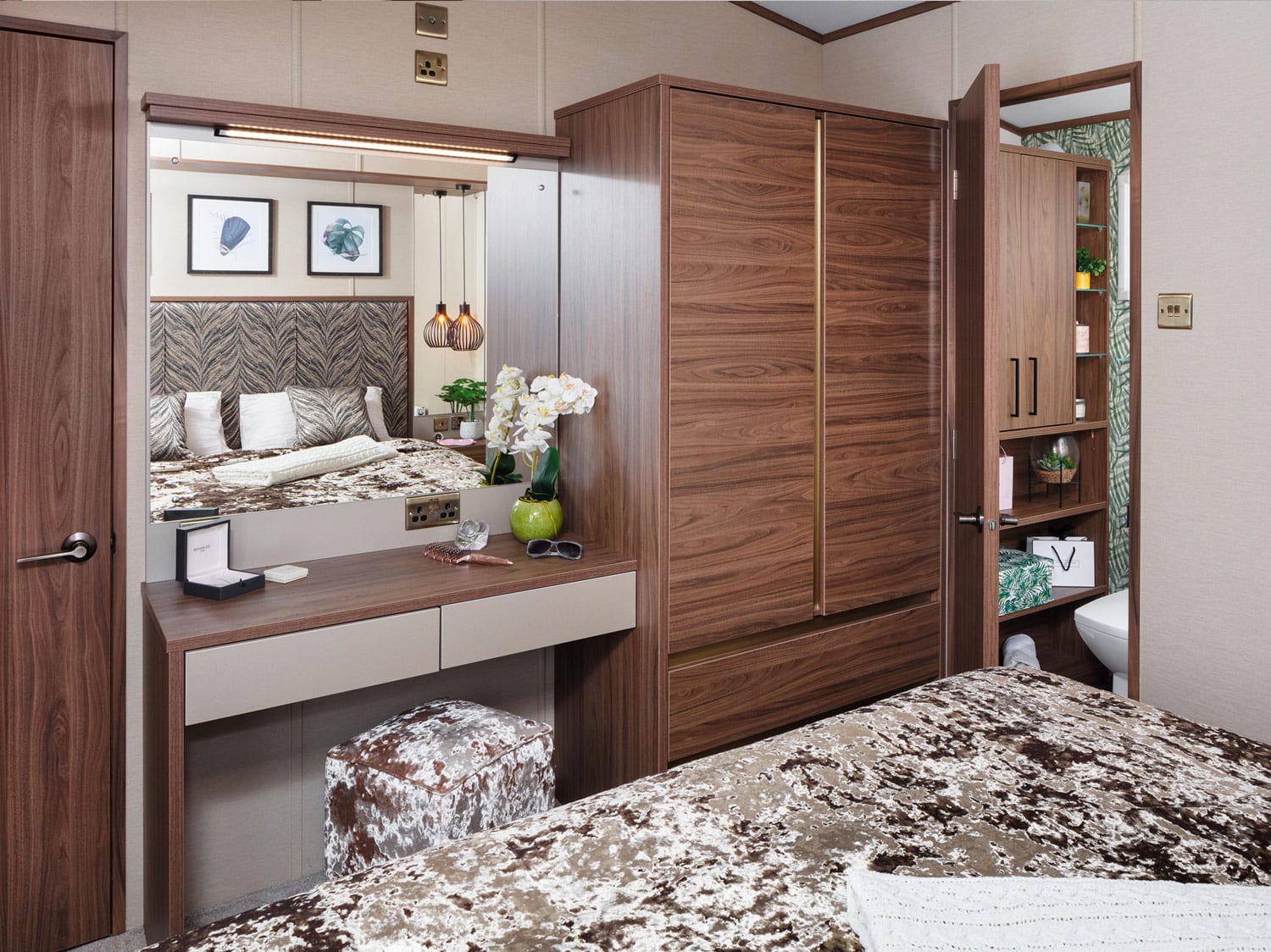 Carnaby Langham 2 Bedrooms 49.50 m² 10