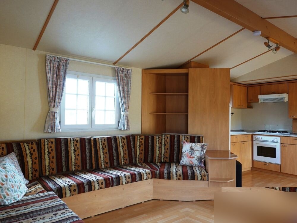 Bürstner 2 Bedrooms 42.00 m² 13