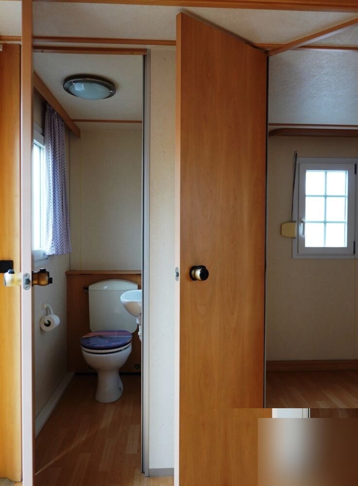 Bürstner 2 Bedrooms 42.00 m² 20