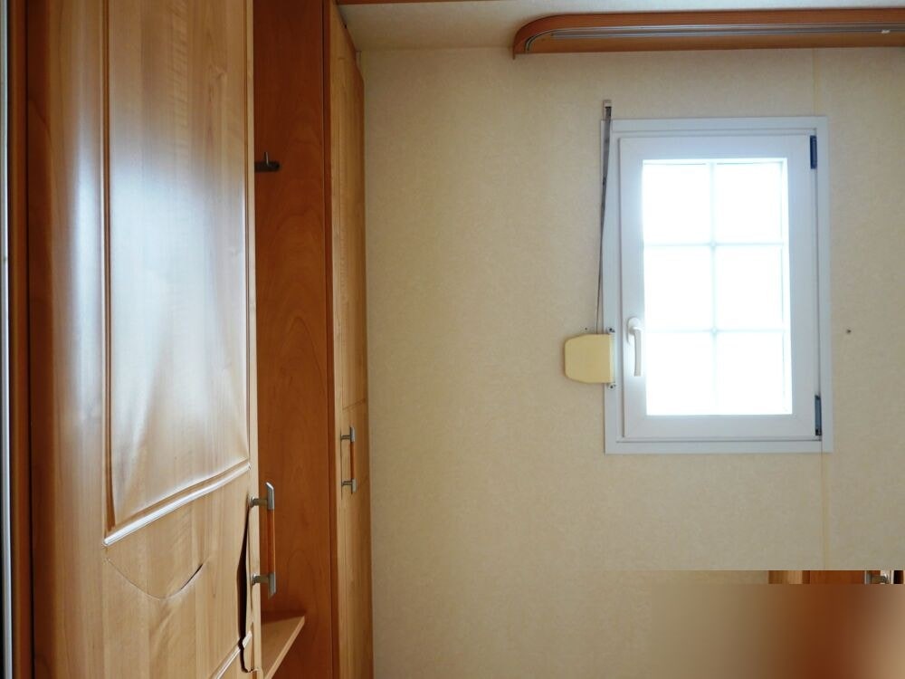 Bürstner 2 Bedrooms 42.00 m² 22