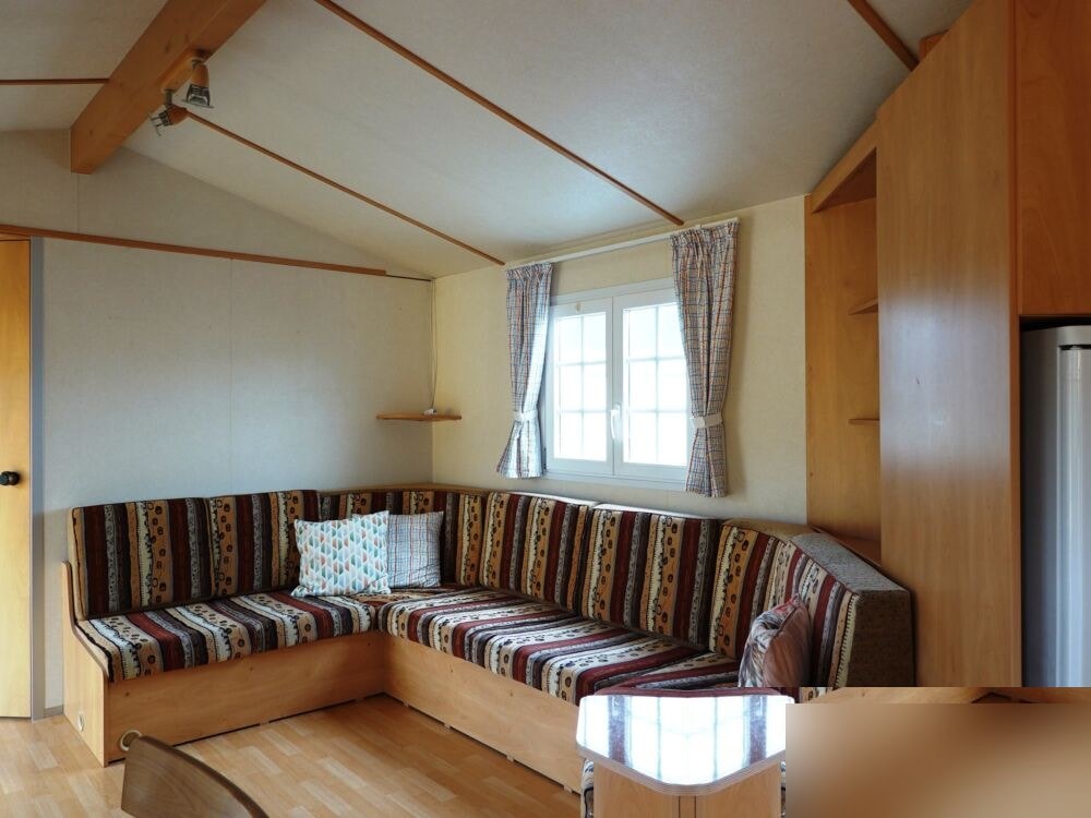 Bürstner 2 Bedrooms 42.00 m² 9