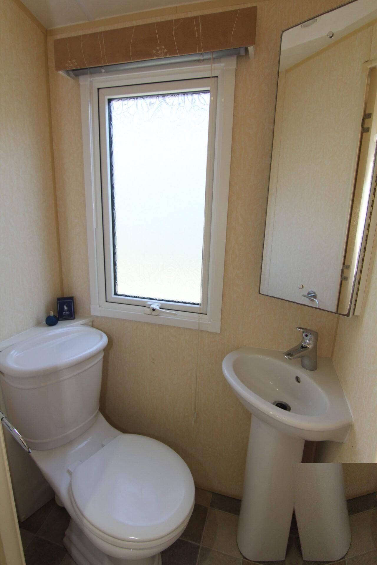 Willerby Aspen 3 Bedrooms 42.74 m² 18