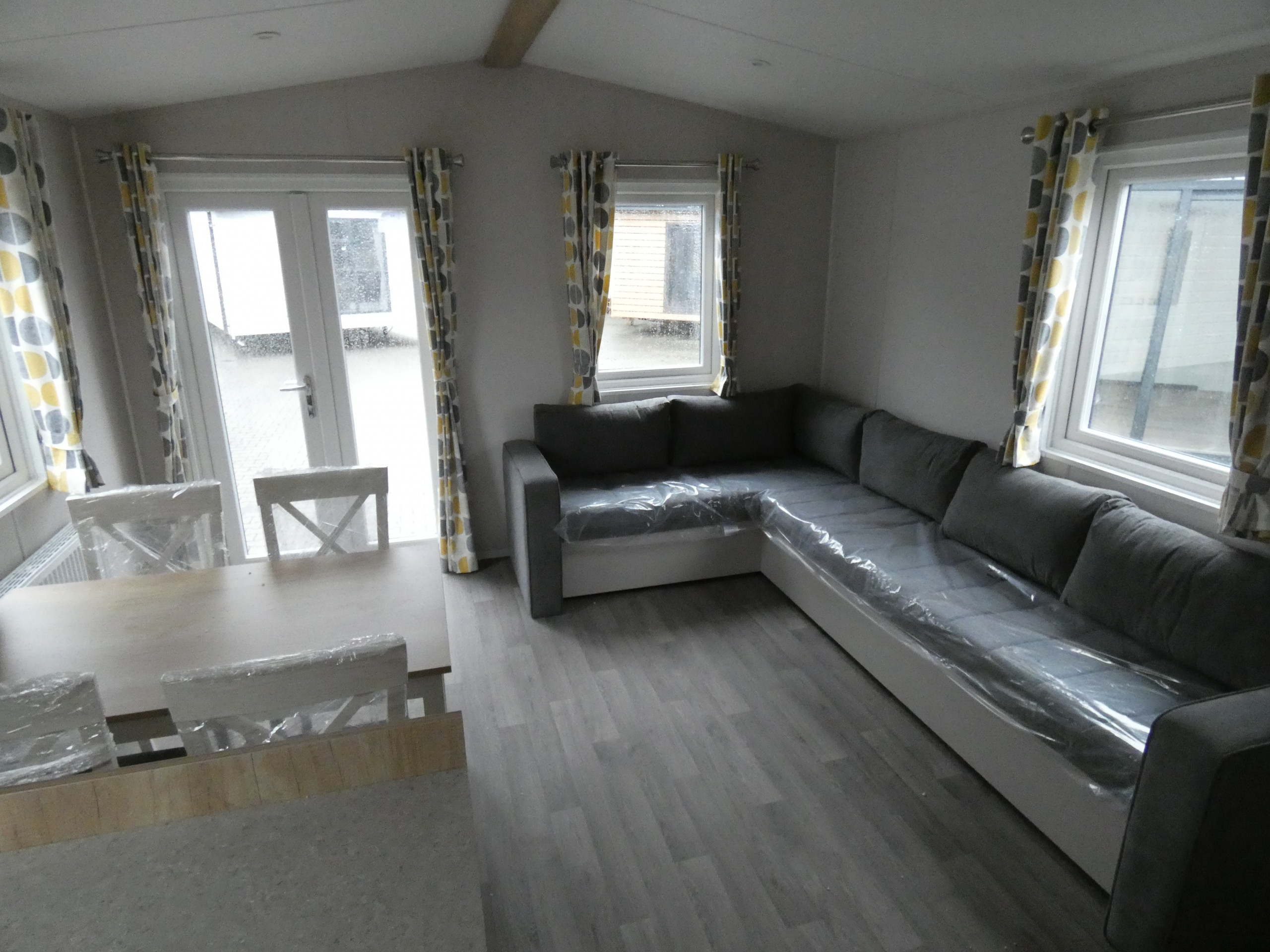 Love 2 Bedrooms 38.00 m² 3