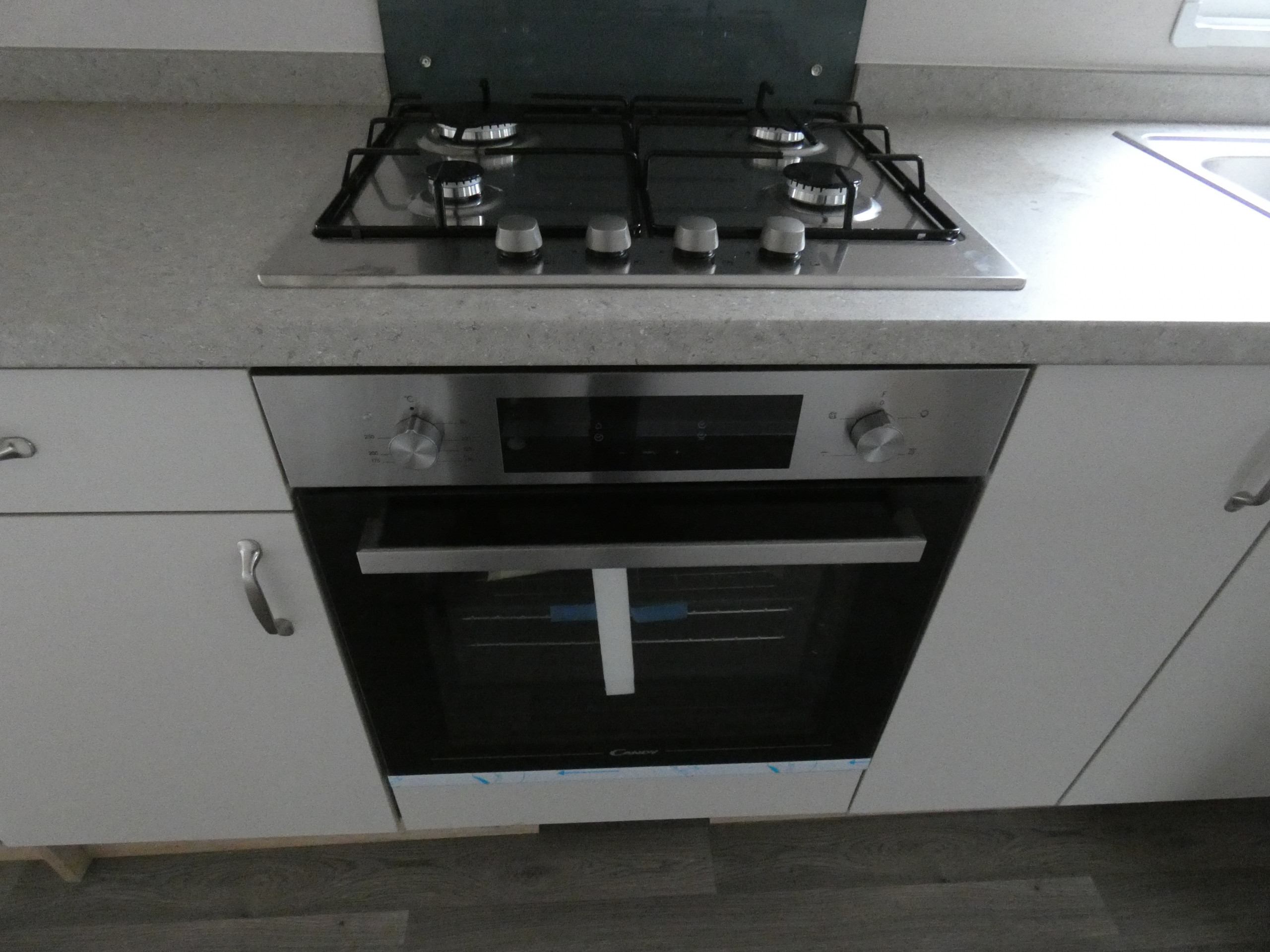 Love 2 Bedrooms 38.00 m² 9
