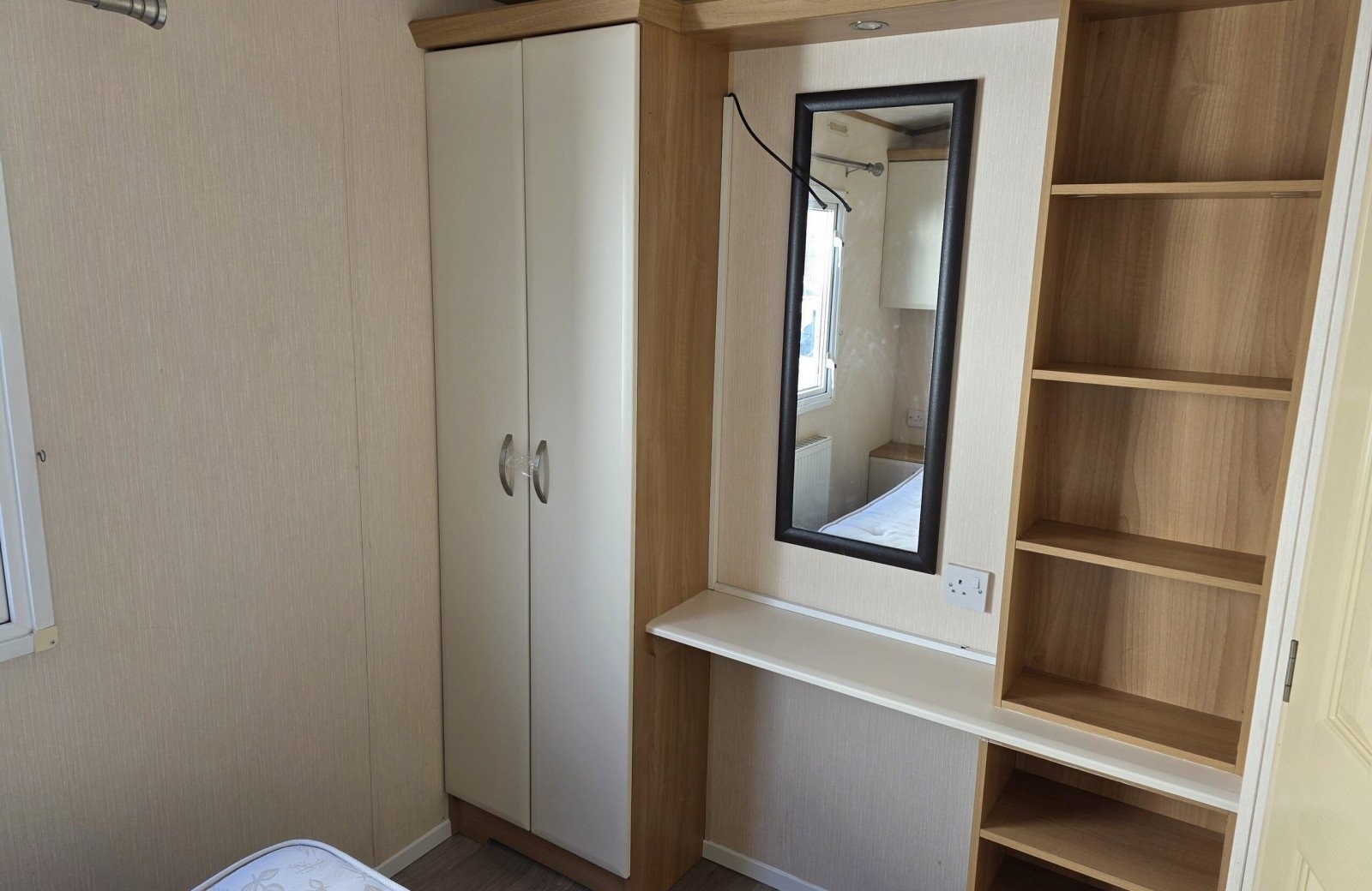 ABI Elan 3 sypialnie 47,73 m² 2010 12