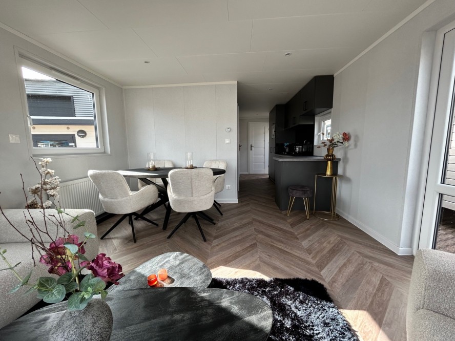 Alicante Junior 2 2 Bedrooms 46.48 m² 4