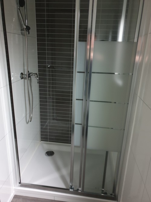 Twin Deluxe 2 2 Bedrooms 77.00 m² 12