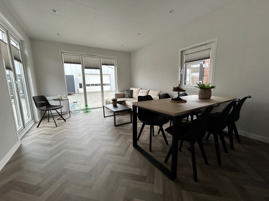 Romantic Dallas 3 3 Bedrooms 50.00 m² 3