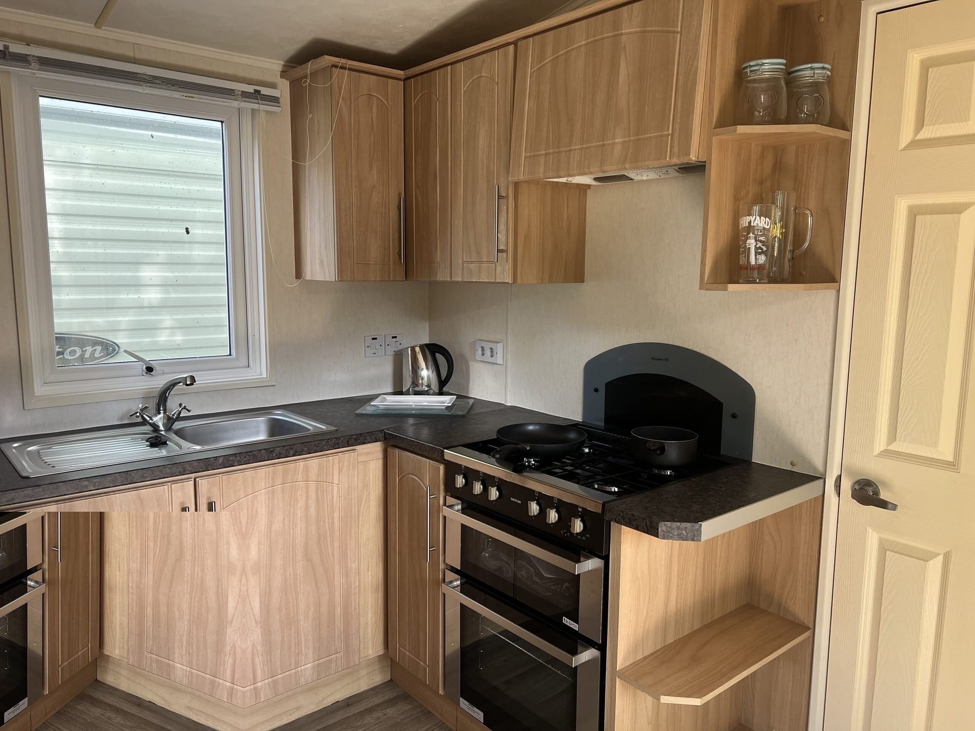 Omar Hanover 2 Bedrooms 42.94 m² 10