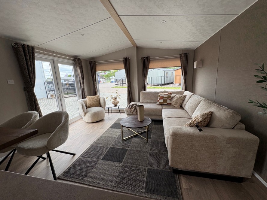 Nordik Jubilee 2 with Peninsula Kitchen 2 Bedrooms 42.80 m² 3