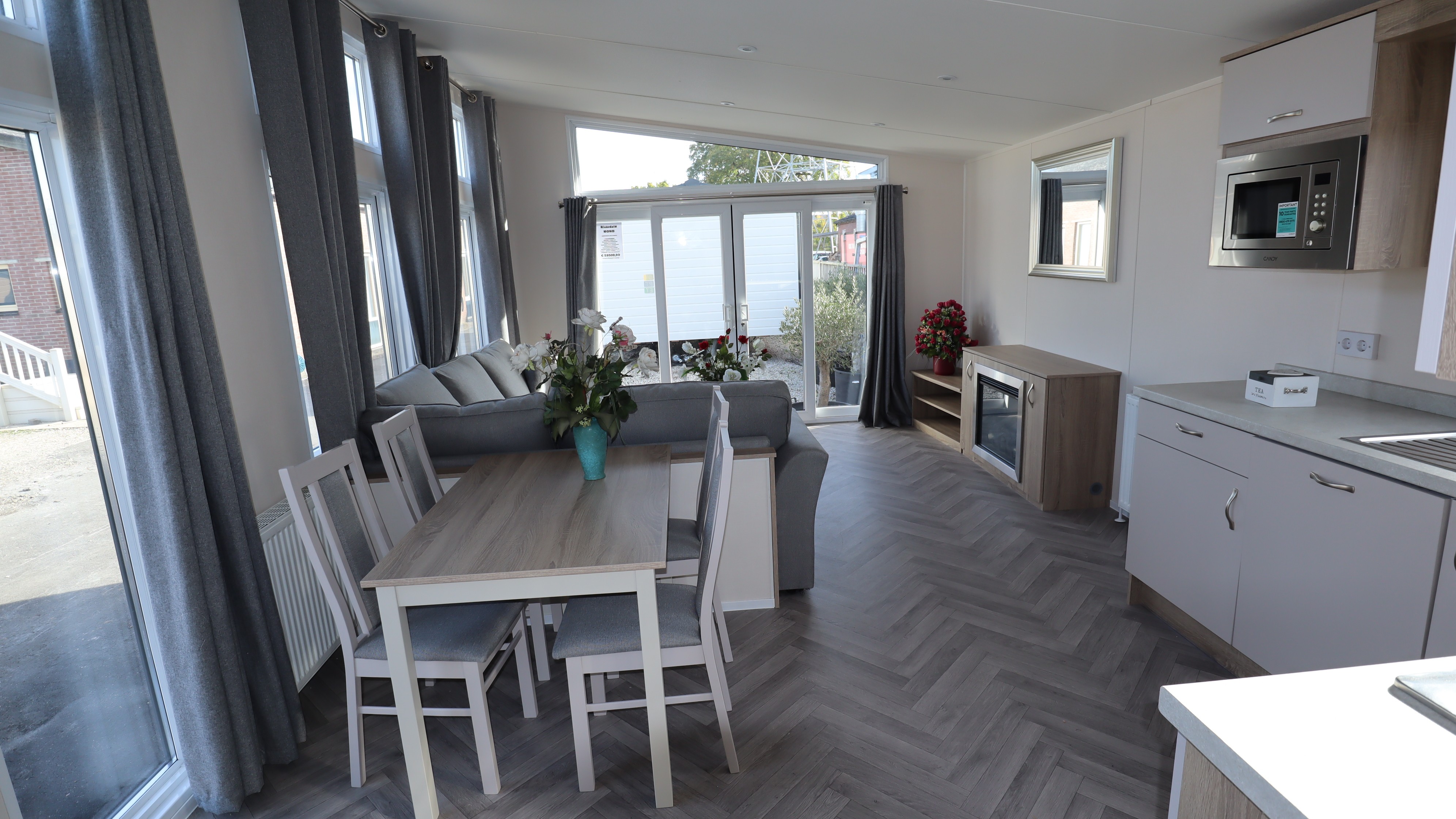 Riverdale Mono 2 Bedrooms 28.00 m² 12