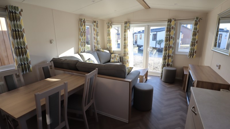 Riverdale 1150 3 Bedrooms 30.00 m² 6