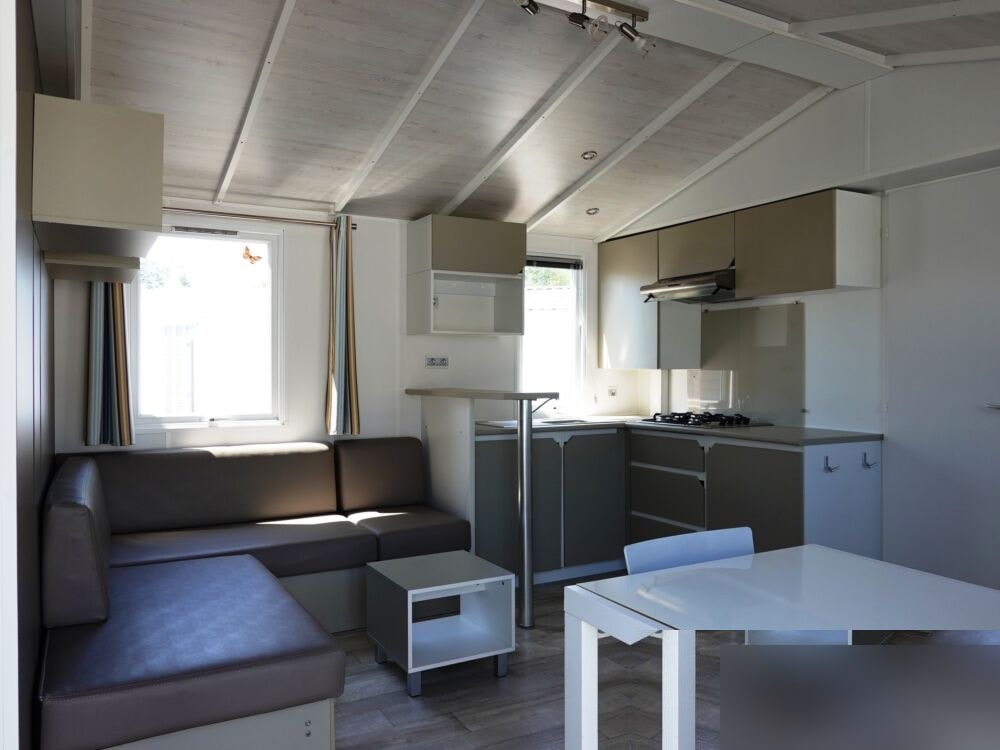 IRM Super Titania 2 Bedrooms 31.98 m² 2