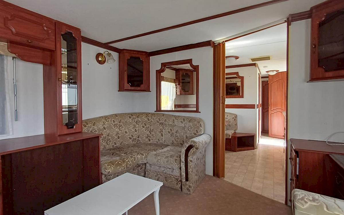 Tudor 2 Bedrooms 30.07 m² 4