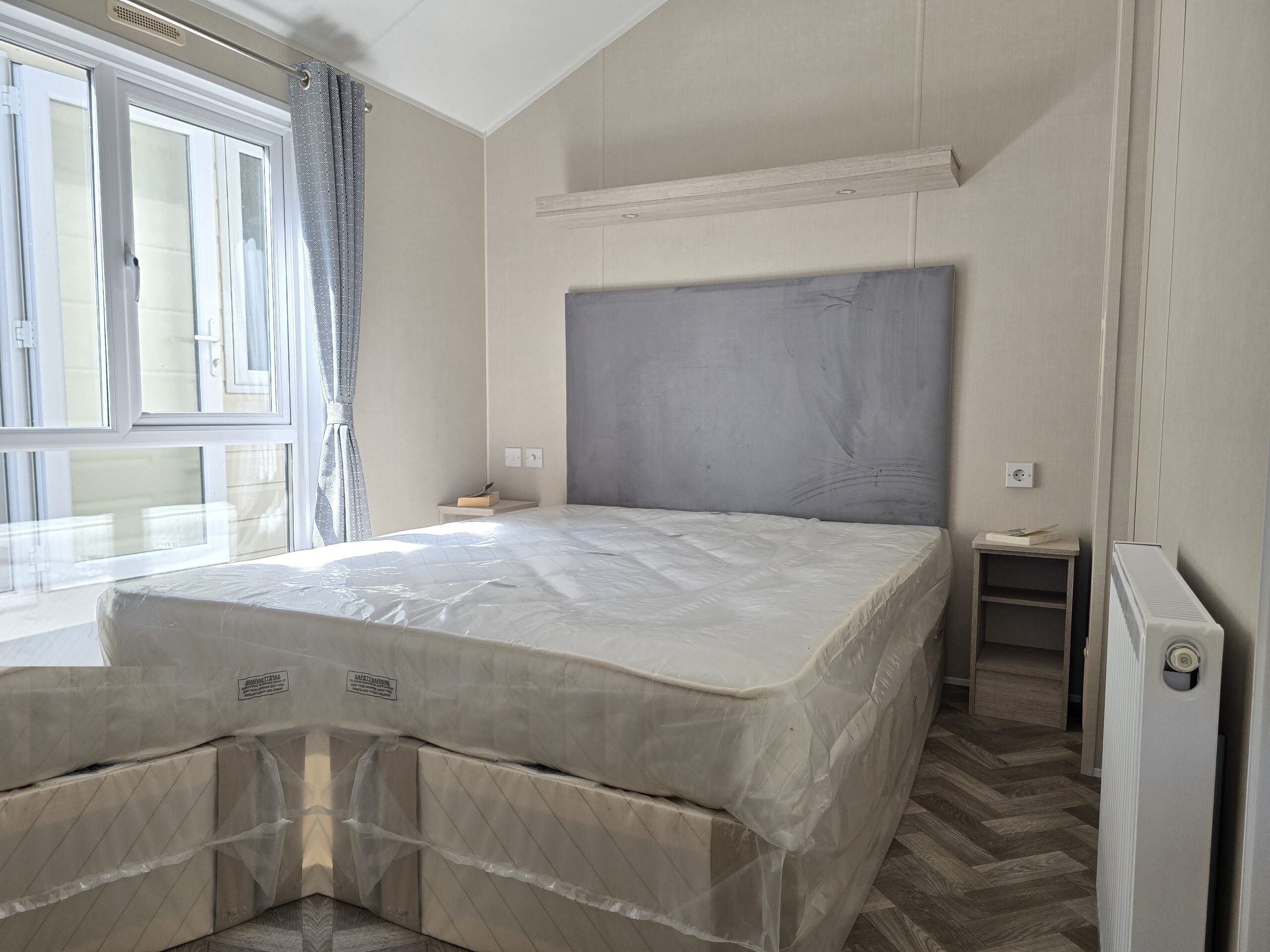Delta Sky 2 Bedrooms 44.00 m² 16