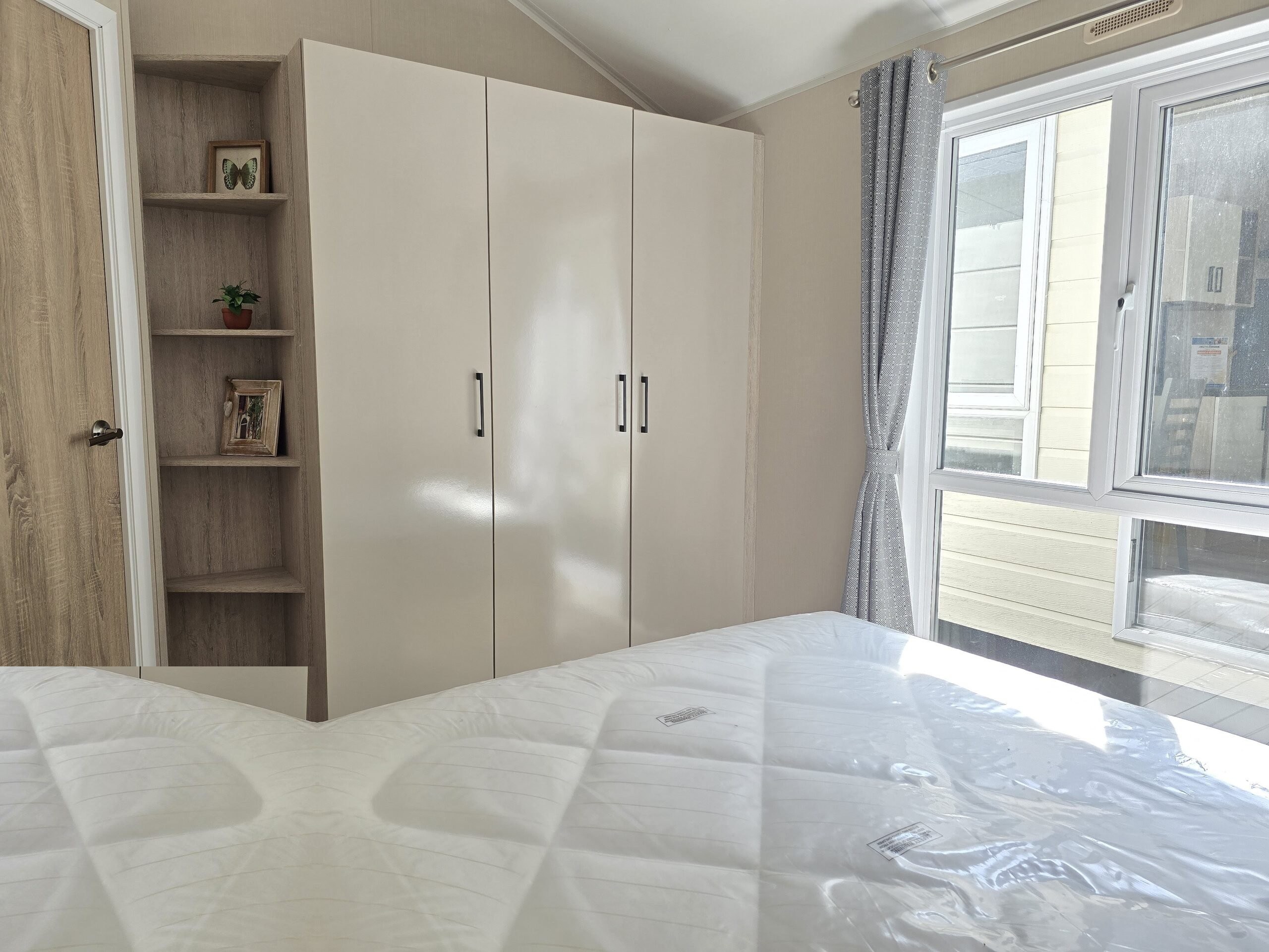 Delta Sky 2 Bedrooms 44.00 m² 17