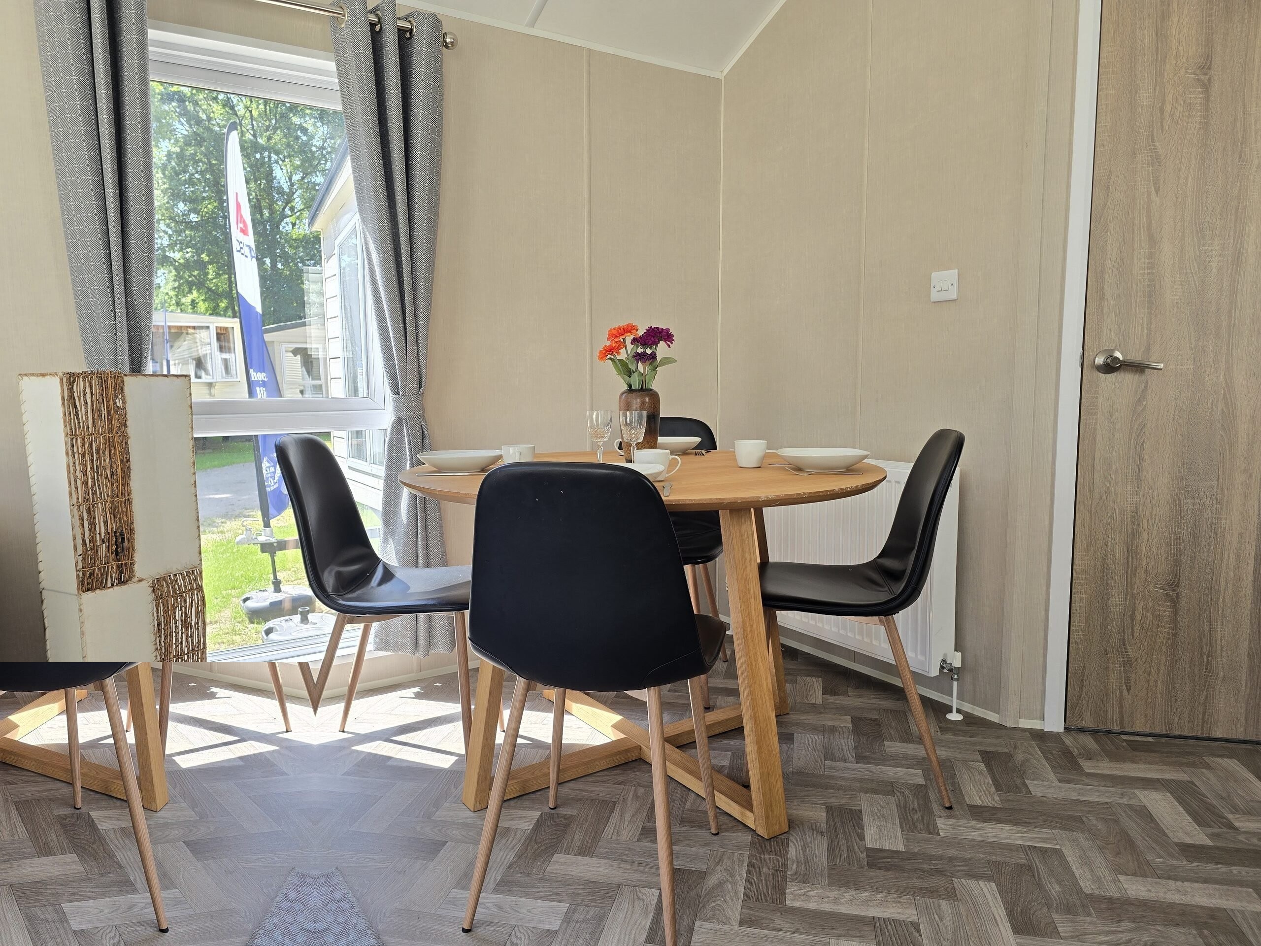 Delta Sky 2 Bedrooms 44.00 m² 7