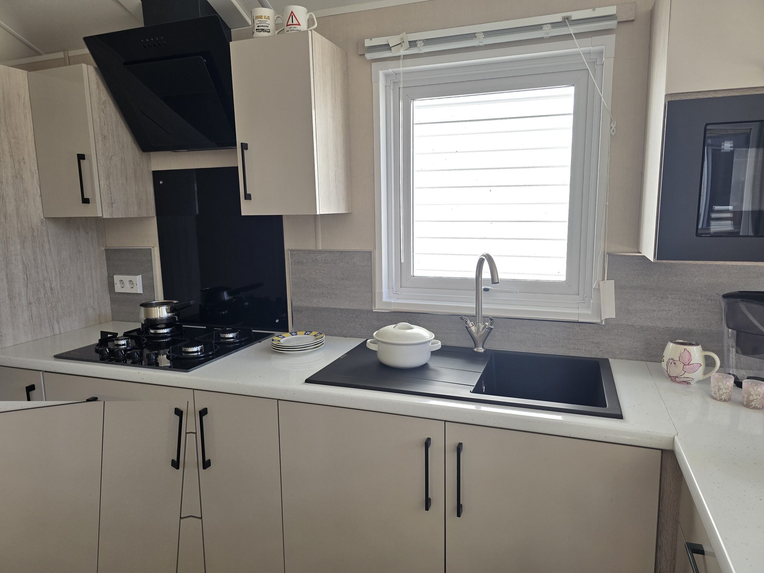 Delta Sky 2 Bedrooms 44.00 m² 9