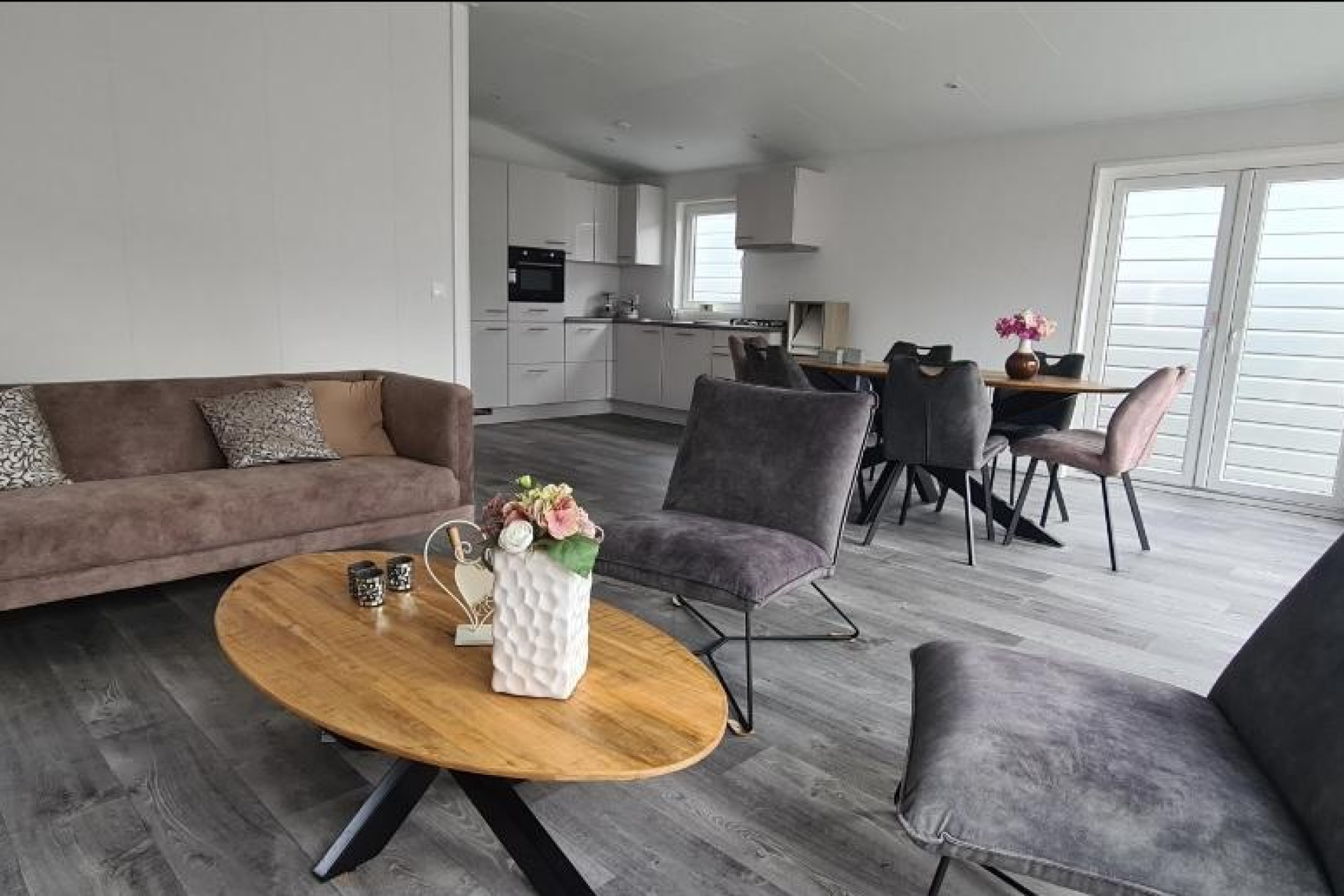 Maeve Double 2 Bedrooms 24.00 m² 8