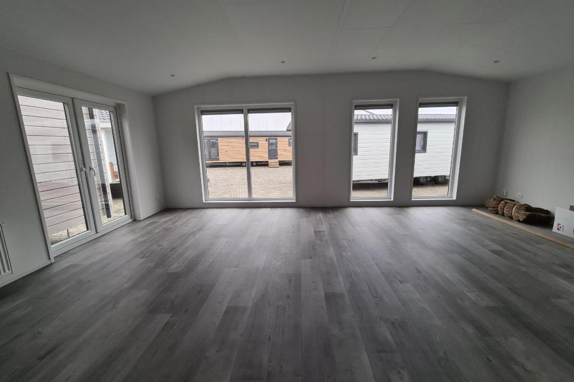 Maeve Double 2 Bedrooms 24.00 m² 3