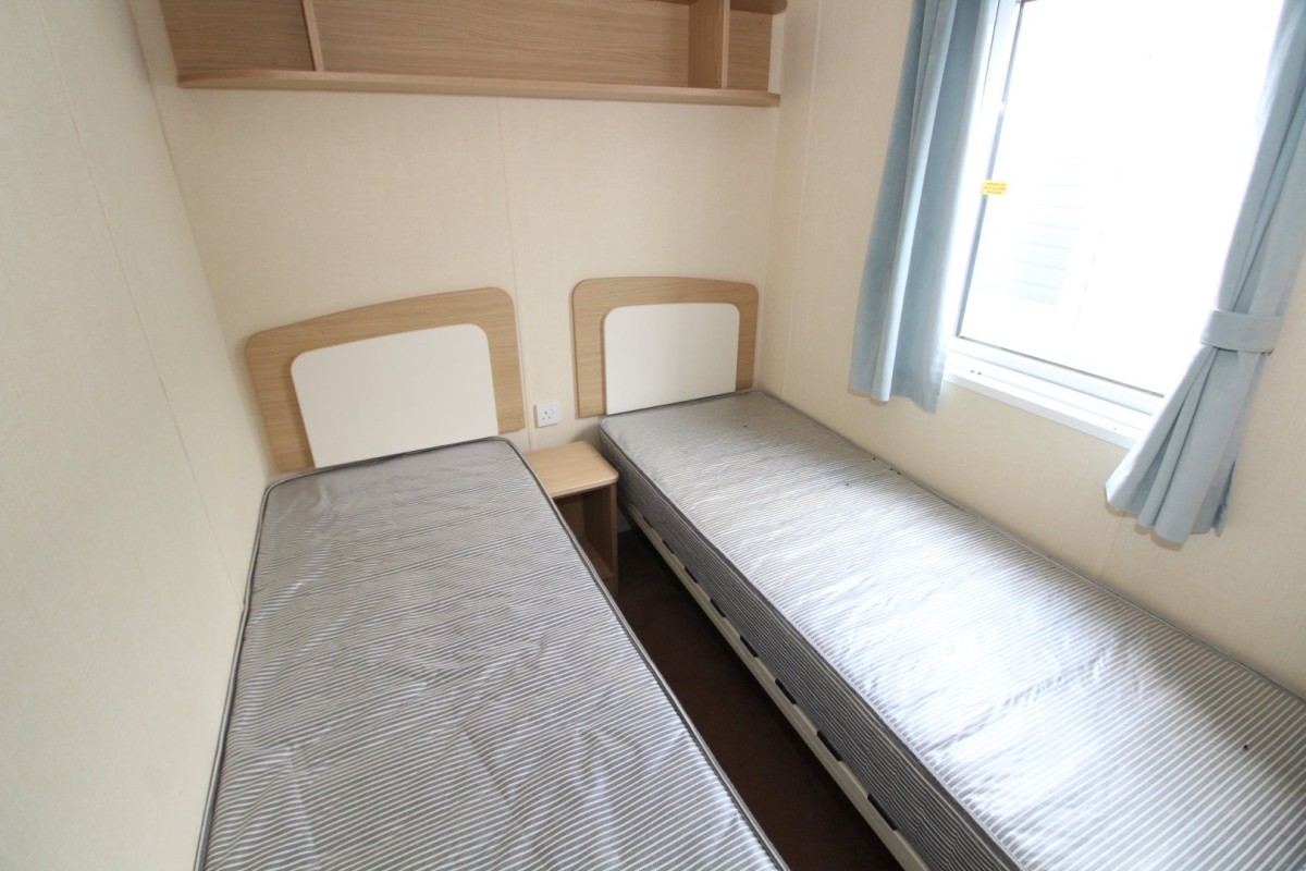 Regal Lodge 2 Bedrooms 36.80 m² 11
