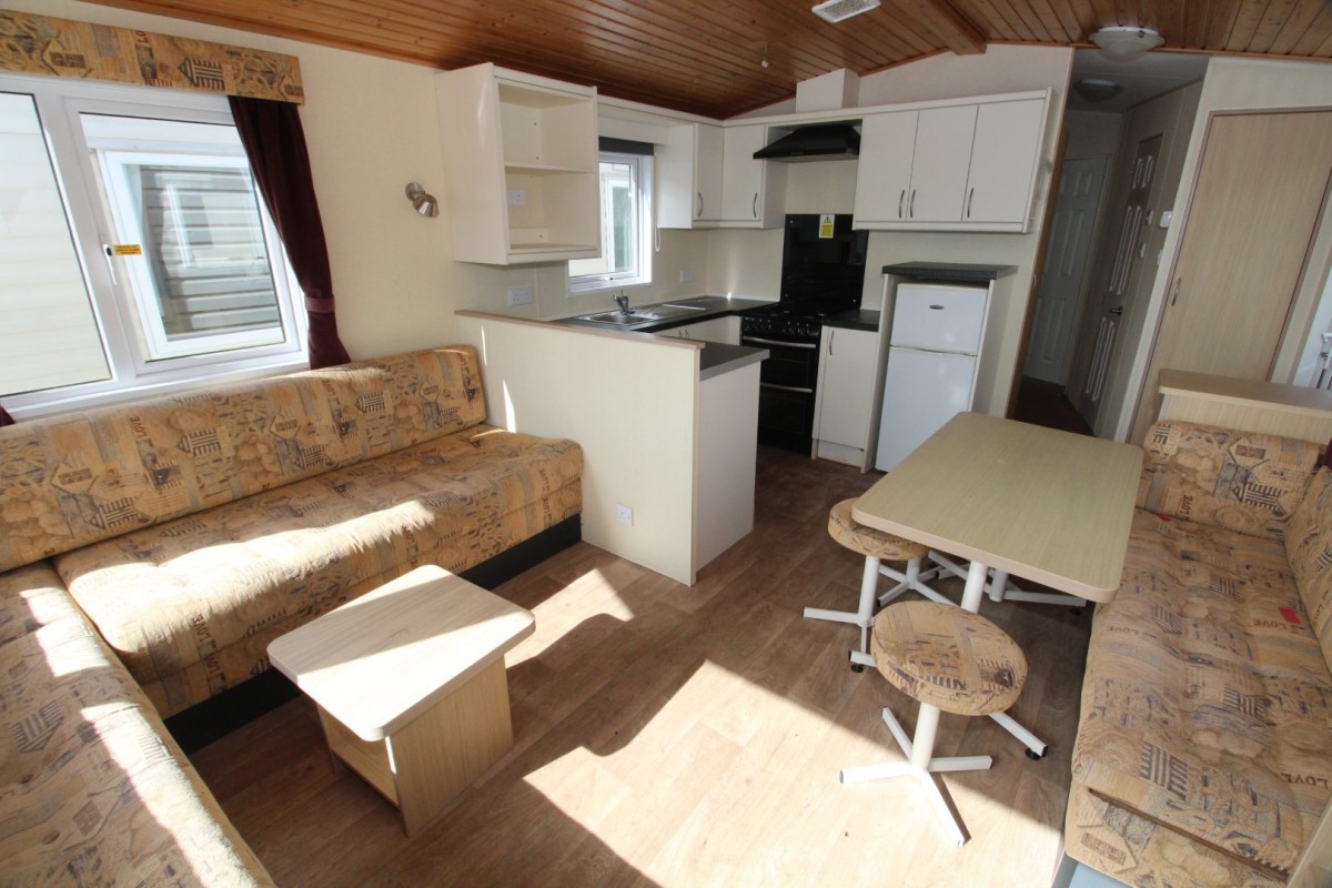 Regal Lodge 2 Bedrooms 36.80 m² 3