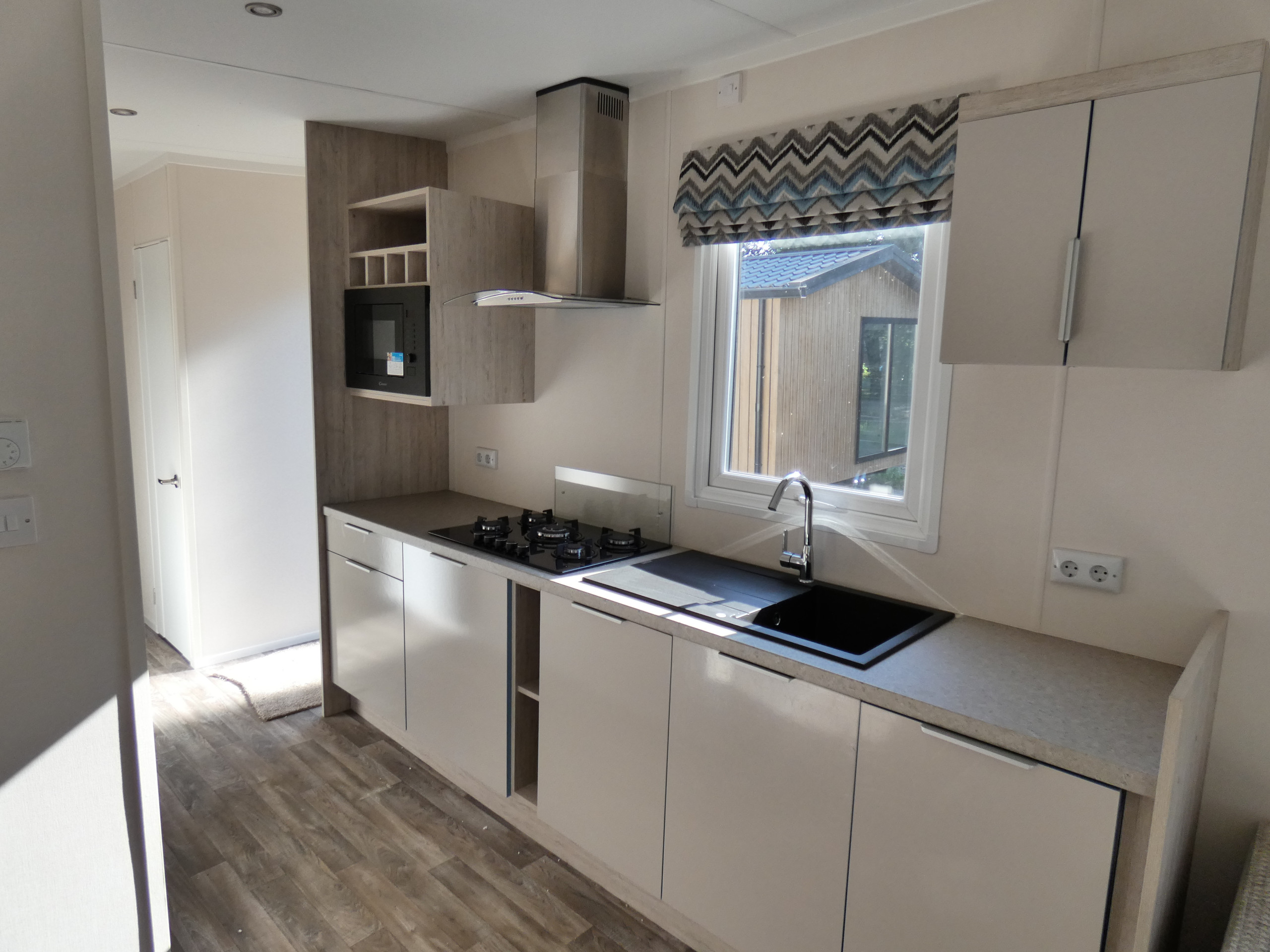 Silverstar Lessenaar 2 Bedrooms 40.00 m² 3