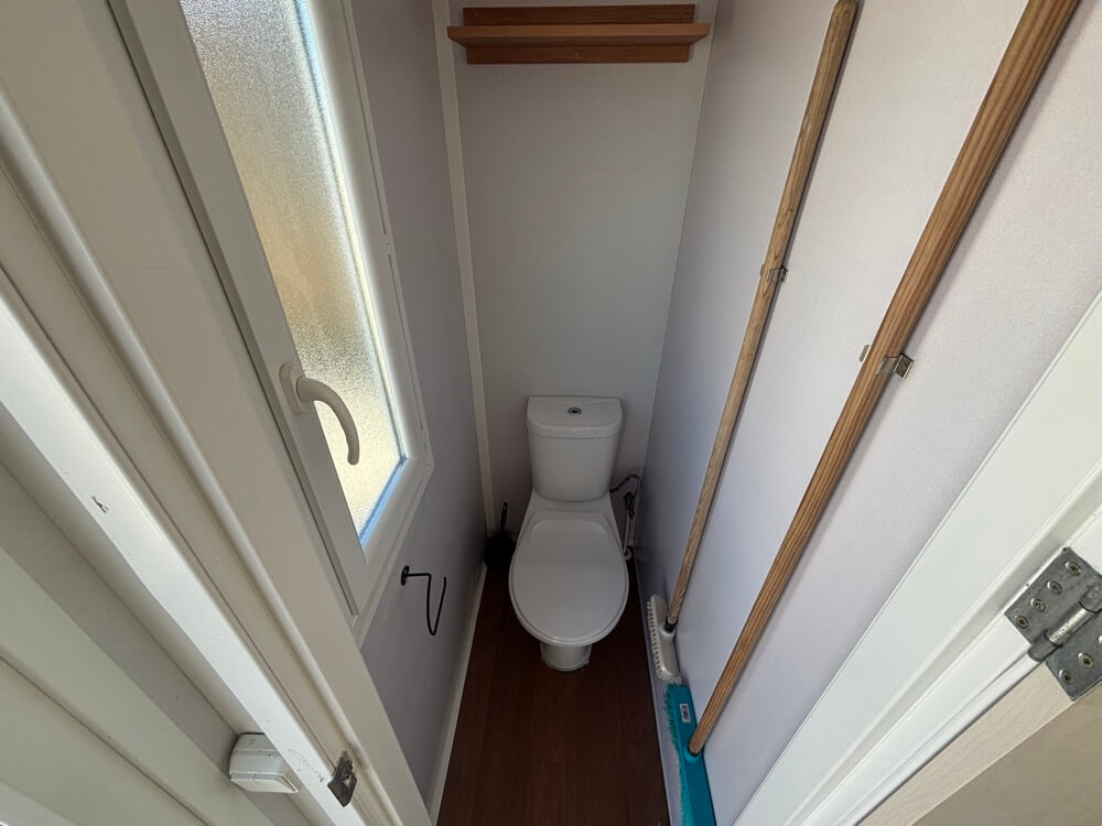 Sun Roller SR 13 2 Bedrooms 19.50 m² 9