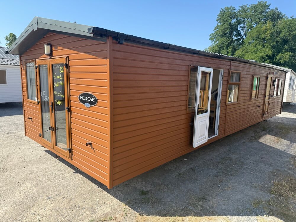 UK 44 2 Bedrooms 42.00 m² 2