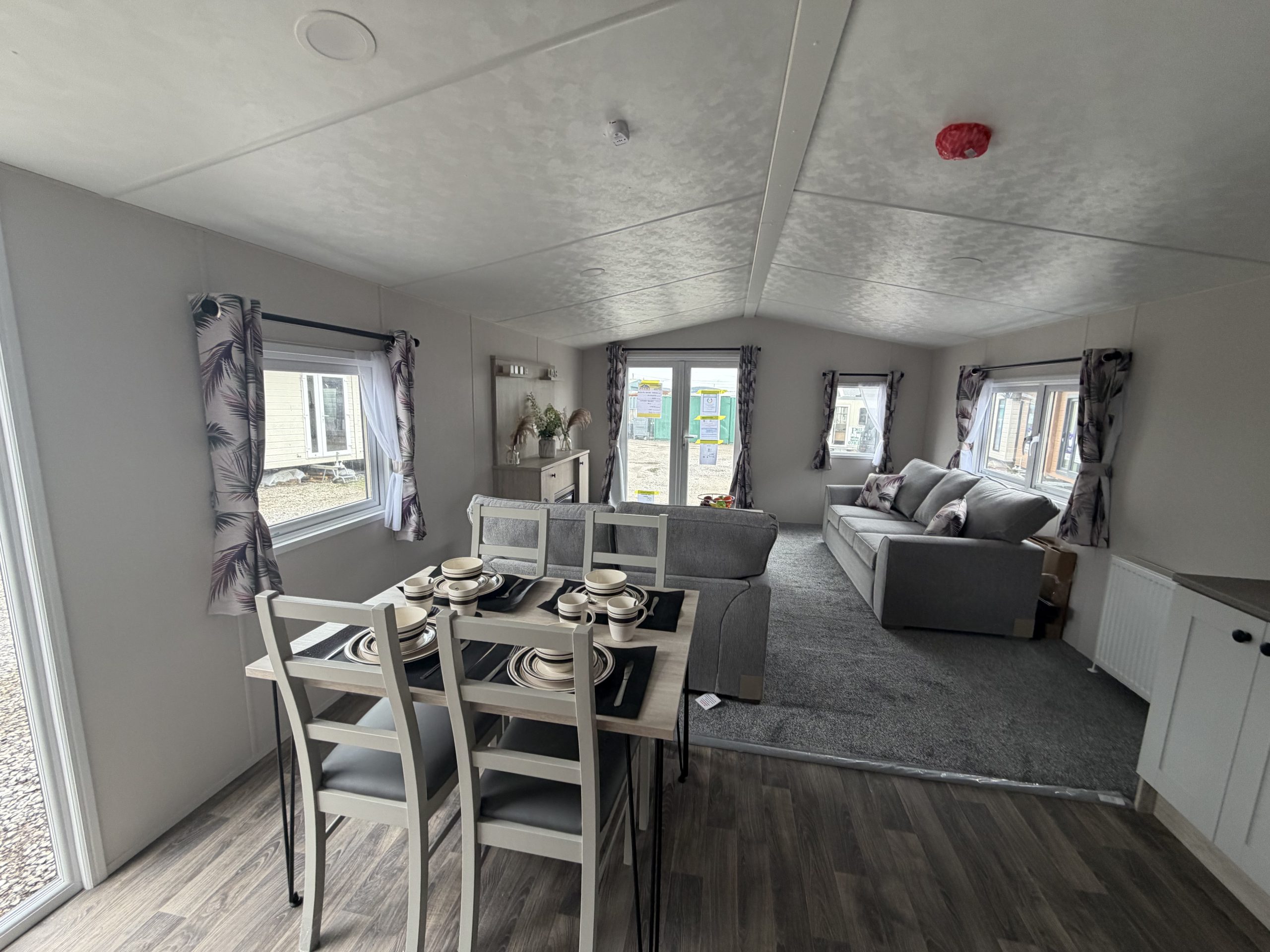 Delta Saffron Deluxe 2 Bedrooms 47.09 m² 2026 8