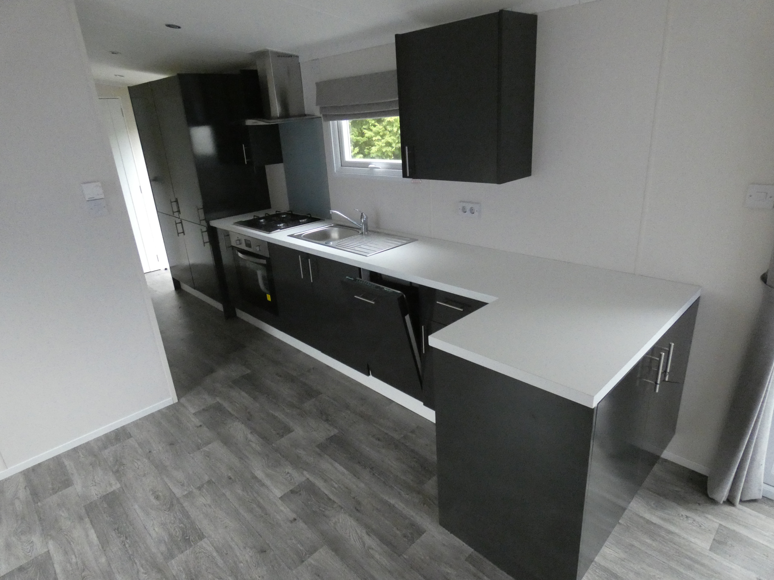 Werner's 2 Bedrooms 44.00 m² 4