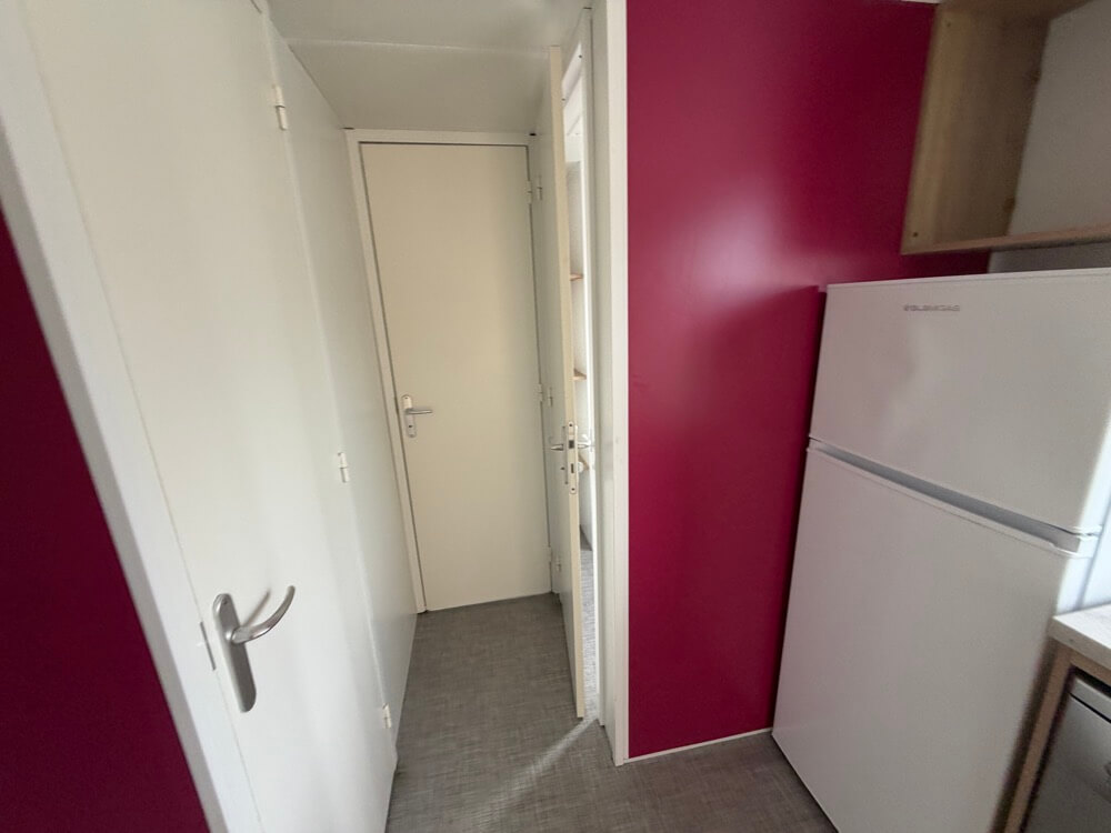 R 24 Integrated Terrace 2 Bedrooms 32.00 m² 2015 8