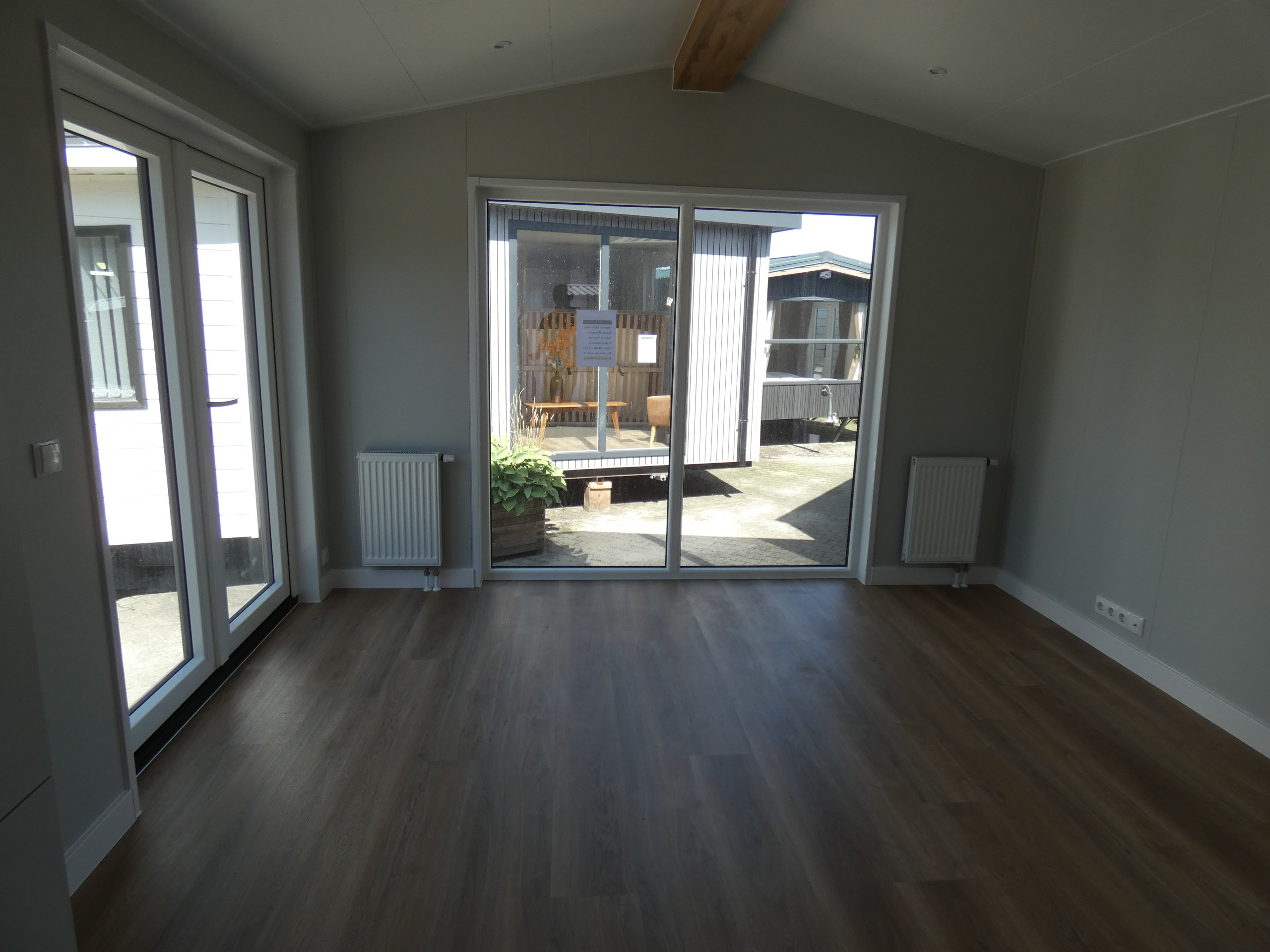 Luxury 2 Bedrooms 44.00 m² 3