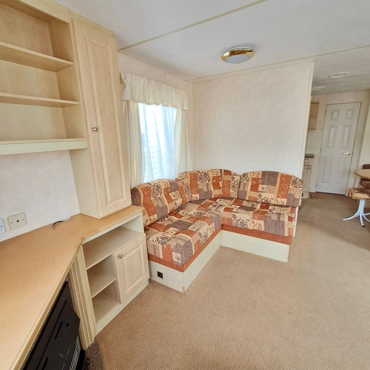 BK Bluebird Hallmark 2 Bedrooms (39.02 m²) 4