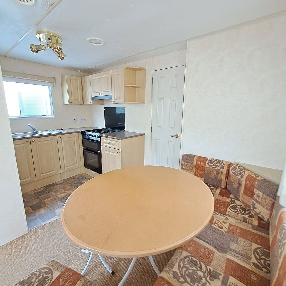 BK Bluebird Hallmark 2 Bedrooms (39.02 m²) 7