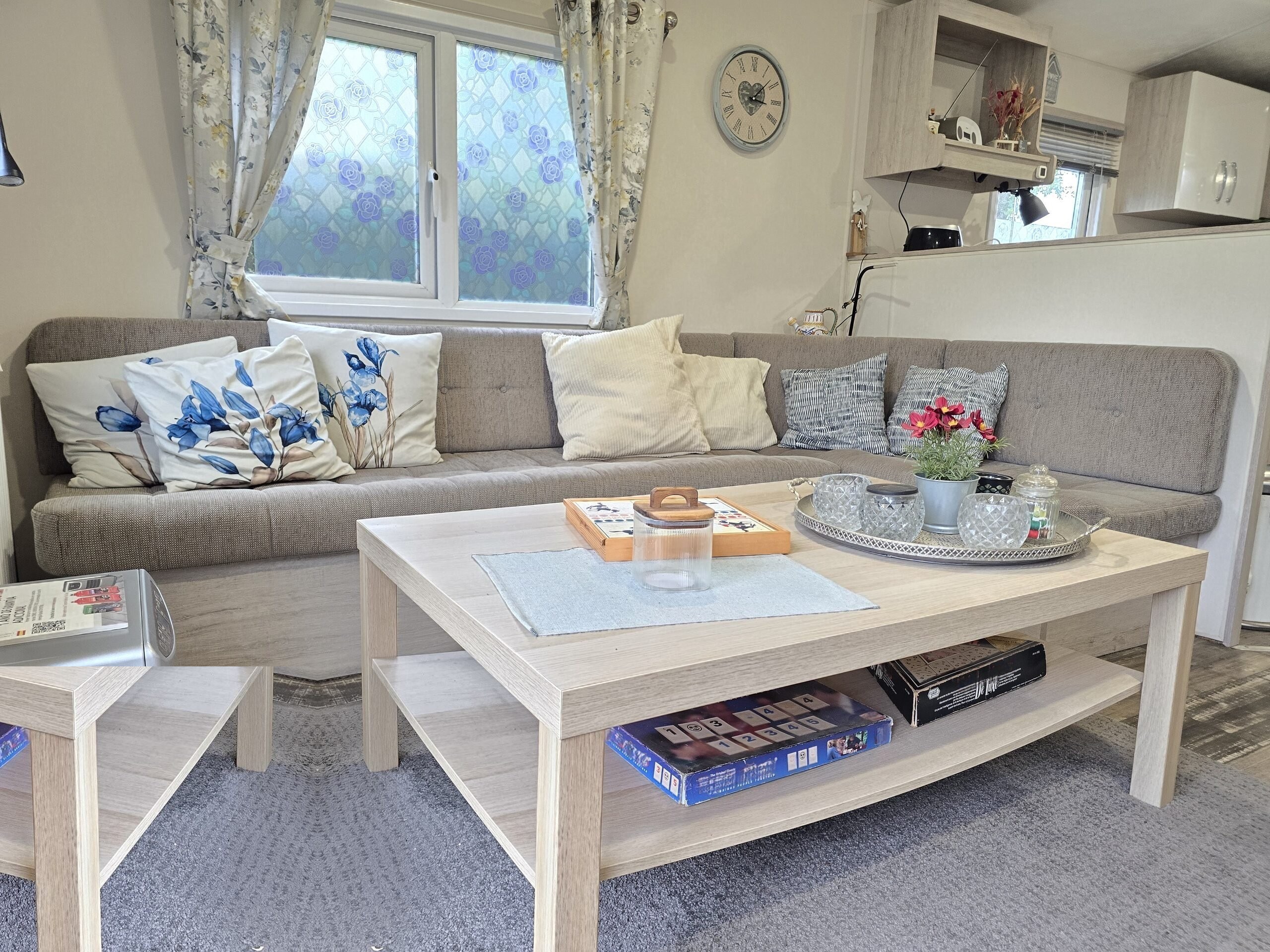 Delta Saffron 2 Bedrooms (40.70 m²) 4