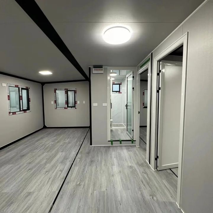 Container Expansível Premium Compacto 20 pés · Duplo Térreo (55 m²) 18