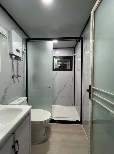 Expandable Container Double-Wing 20 ft (37 m²) 32