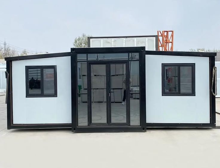 Container Expansível Premium 30 pés · Duplo Térreo (112 m²) 14