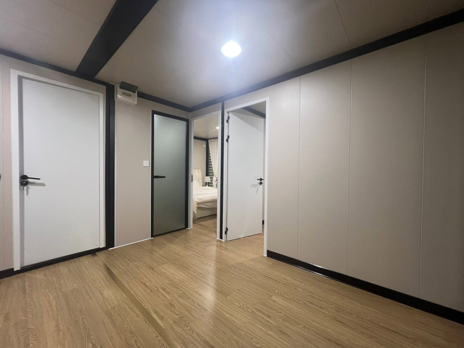 Contenedor Expandible Standard Compacto 20 pies · Doble Dúplex (55 m²) 11